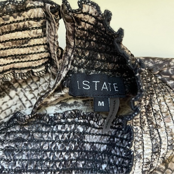 1. State Brown Snakeskin Print Smock Neck Flutter Sleeve Blouse Medium Women’s - Picture 9 of 11